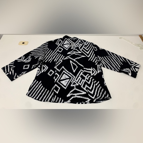 1990s Vintage KATHY CHE Black & White Double Breast Pocket Button Down Top - Picture 9 of 16